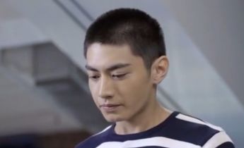 Его история 1: Держись от меня подальше лакорн 1 серия